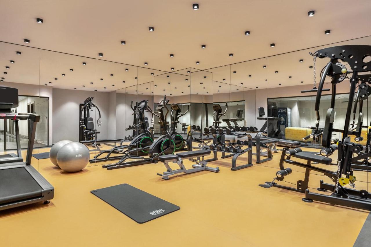 מלון Ramada By Wyndham Istanbul Umraniye מראה חיצוני תמונה