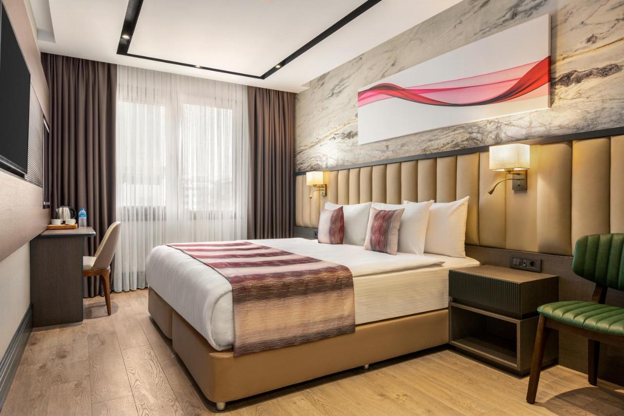 מלון Ramada By Wyndham Istanbul Umraniye מראה חיצוני תמונה
